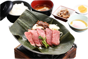 飛騨牛朴葉みそ定食