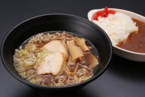 ミニカレーライス+ラーメン