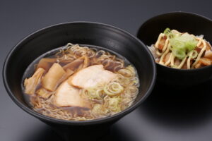 ミニチャーシュー丼+ラーメン