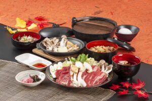 秋の味覚を満喫　松茸料理とりんご狩り<br>★ドーナッツ・野菜詰め放題体験